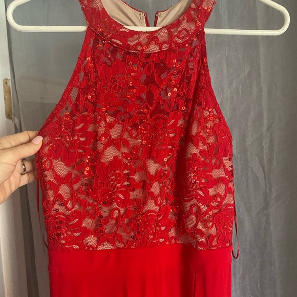 Red Gown NightWay 6P - Picture 1 of 4